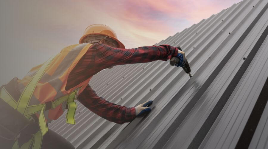 Professional gutter cleaning in Berwyn, PA